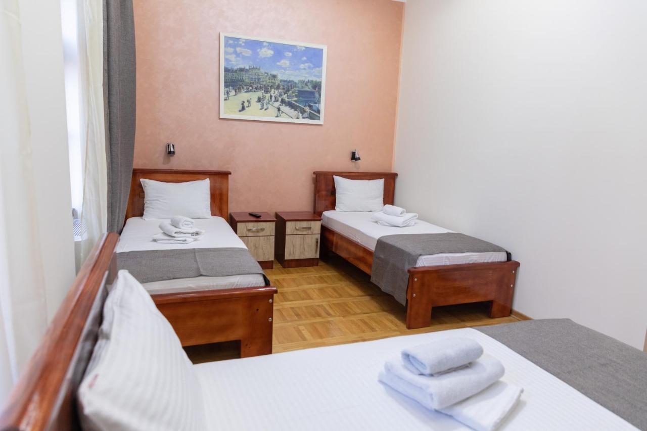 Pančevo Hotel Kutko מראה חיצוני תמונה