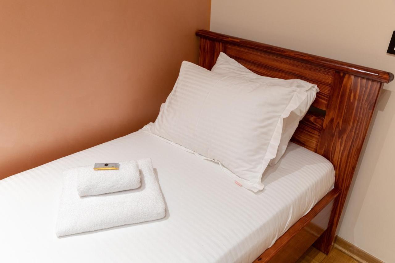 Pančevo Hotel Kutko מראה חיצוני תמונה