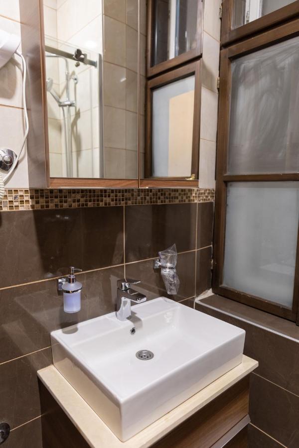 Pančevo Hotel Kutko מראה חיצוני תמונה