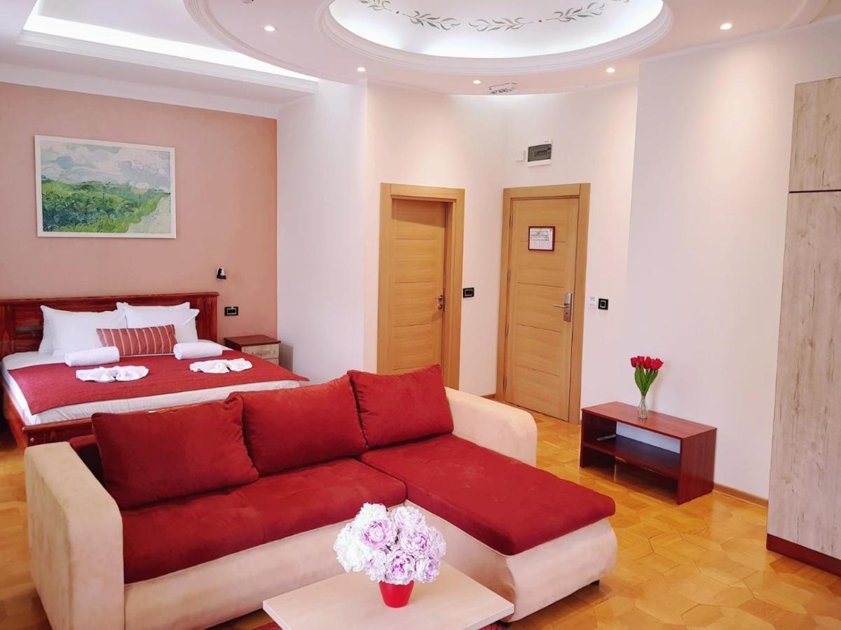 Pančevo Hotel Kutko מראה חיצוני תמונה